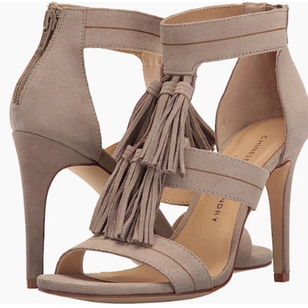 Chinese Laundry Speak Easy Sandals Cool Taupe Suede Tassel Stiletto Heels Size 7